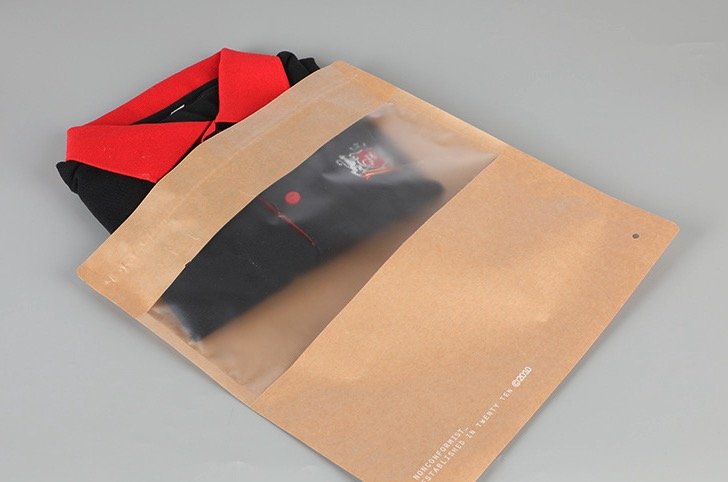 Kraft paper mailer bag with branded printing