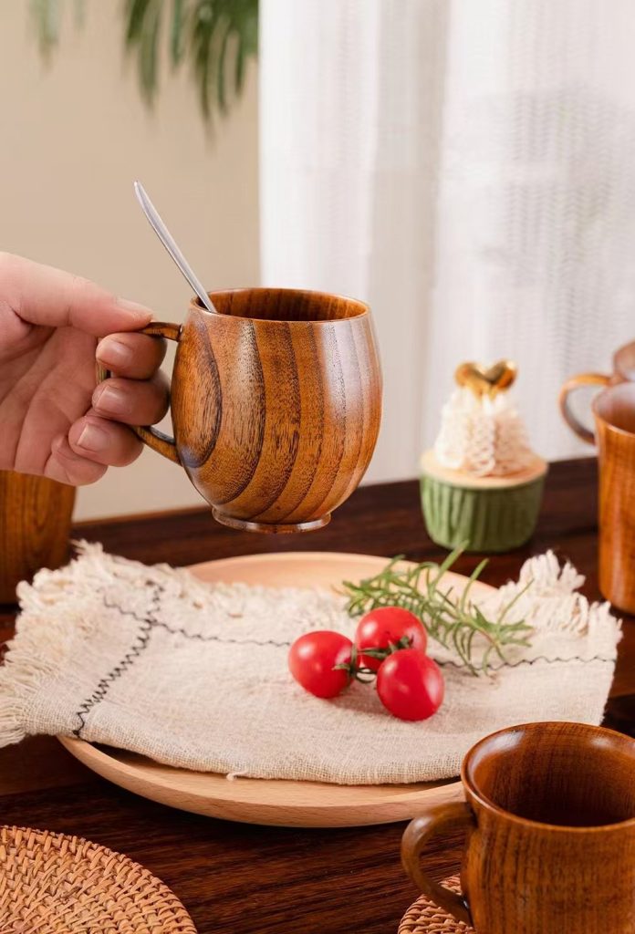 bamboo and wooden mug with a natural eco-friendly finish